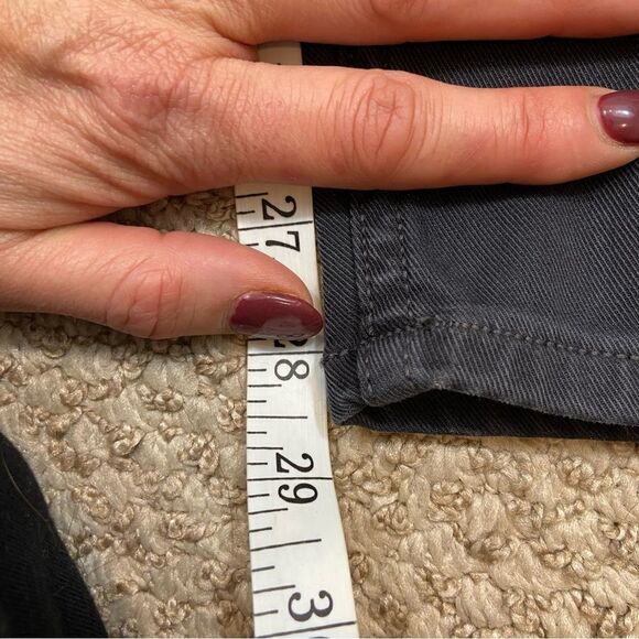 Brand new with Tags Spanx Black Stretch Twill Cargo Pants Size XS Petite - Picture 8 of 16